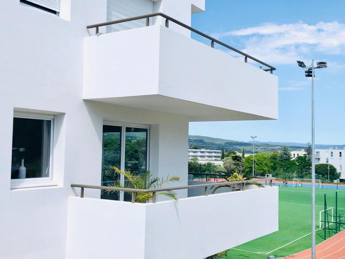 Bleuhorizon2 Apartment ลาซิโอตาต์ ภายนอก รูปภาพ